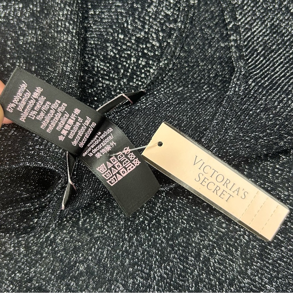 NWT Victoria's Secret Black Metallic Sheer Long Sleeve Top Size Medium/ Large - Picture 8 of 10